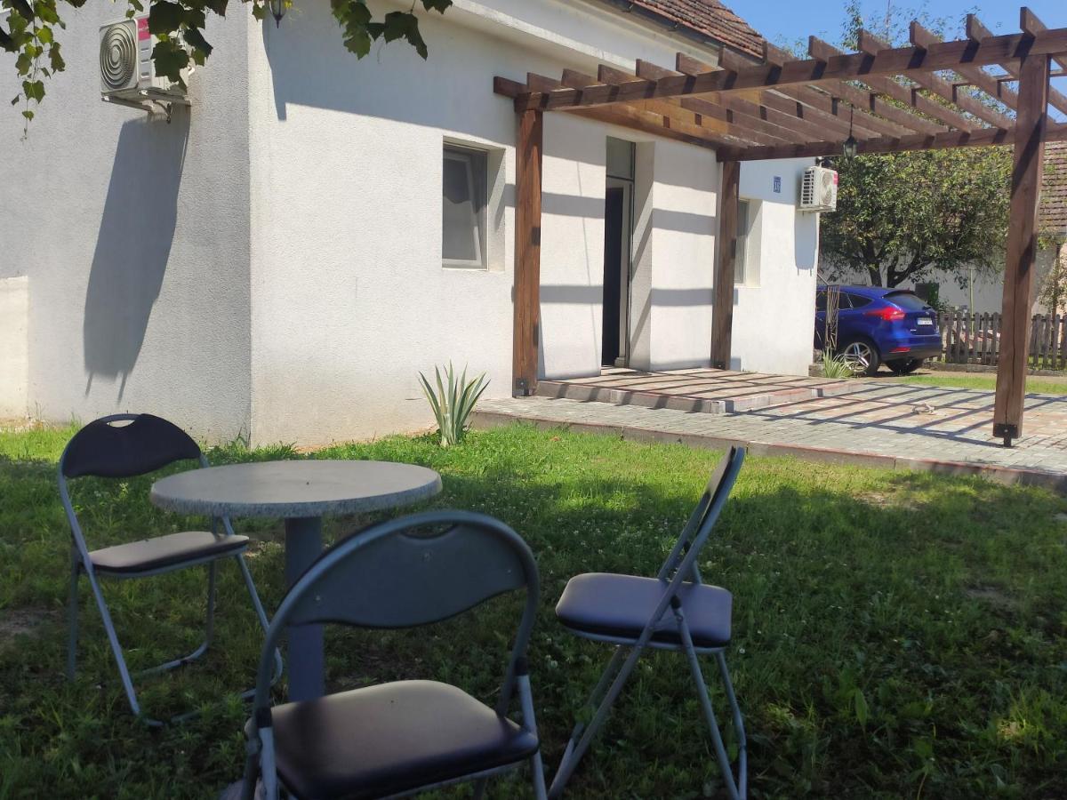 Apartmani Nova Topola Экстерьер фото